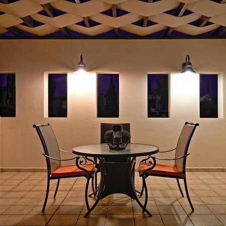 3 Bedroom Villa Madelini With Private Pool, Aphrodite Hills Resort เกาเคลีย ภายนอก รูปภาพ